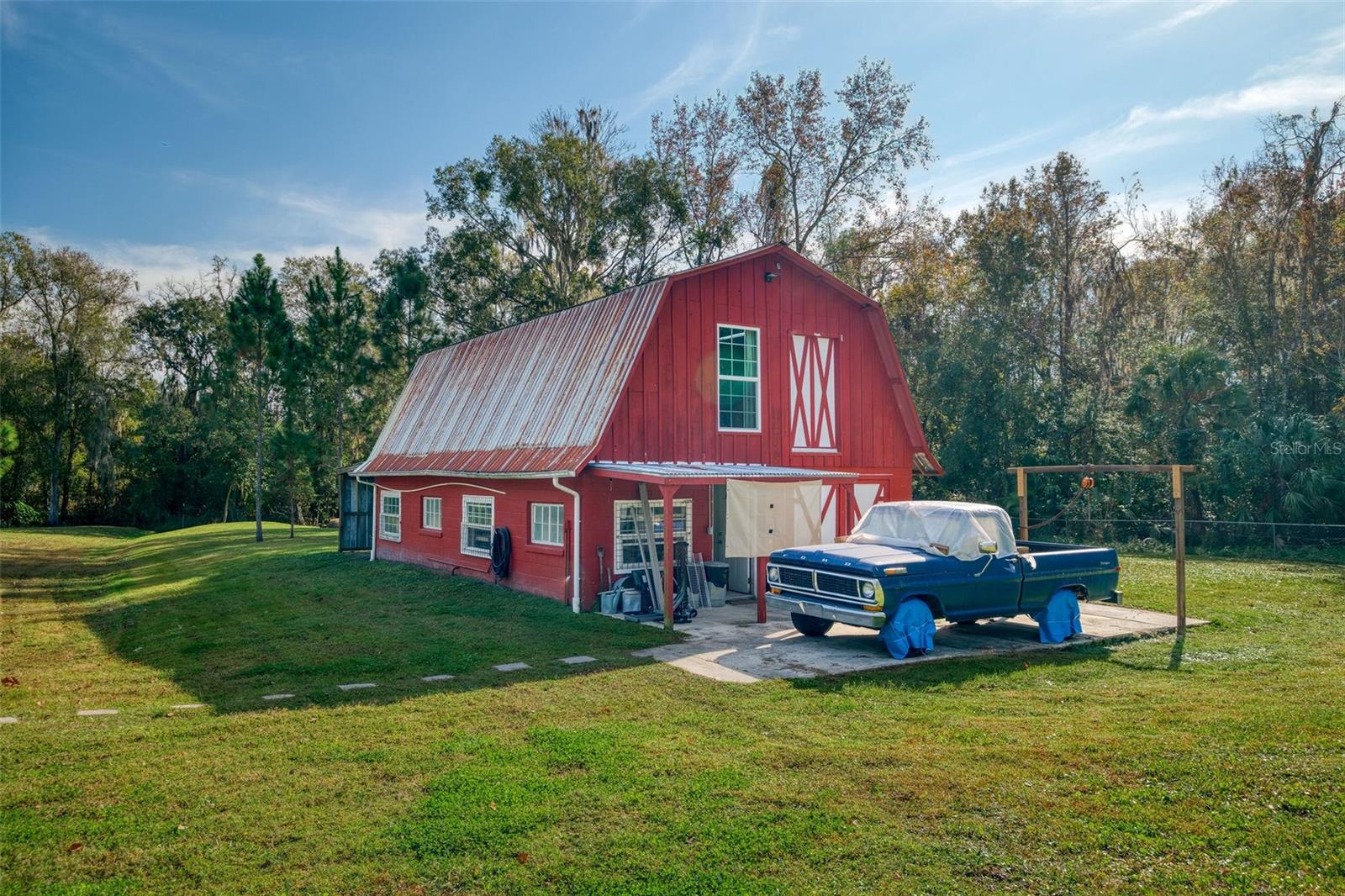 EAST PINE ACRES - Residential