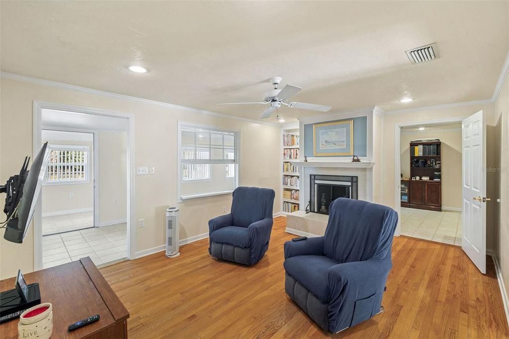 Photo of Orlando, FL 32828 (MLS # R4910519)