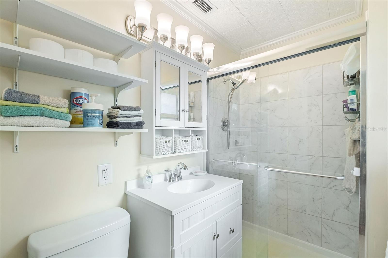 EAST PINE ACRES - Residential