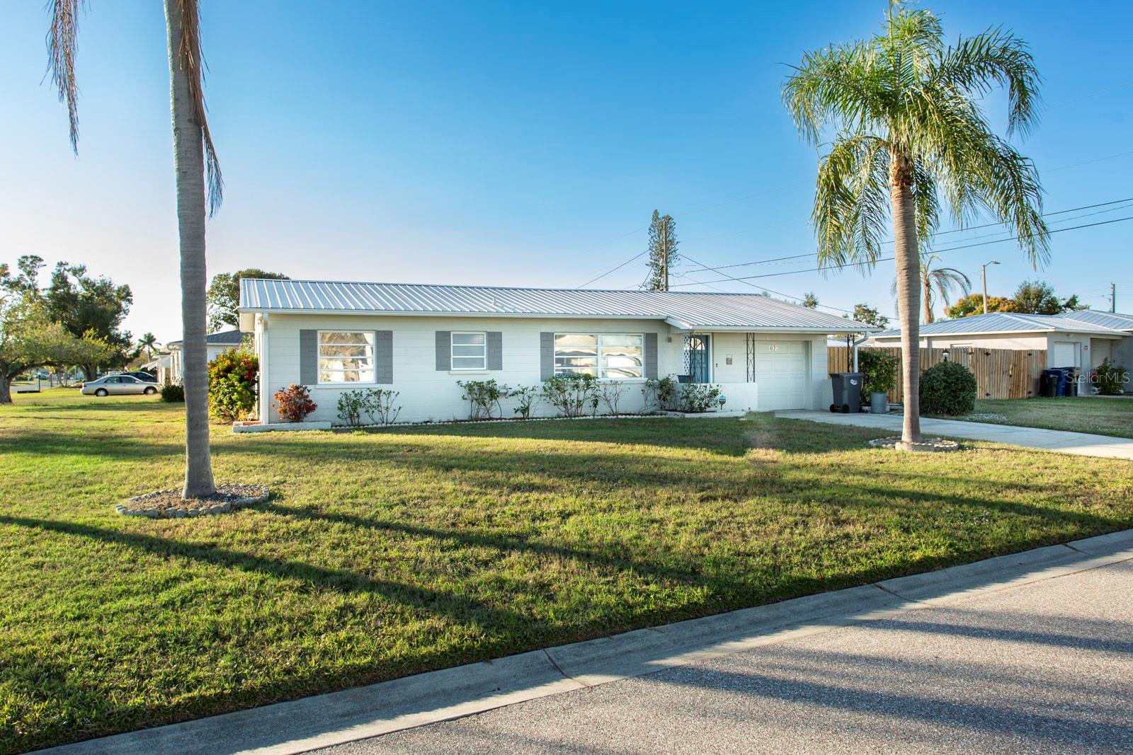 TANGELO PARK FIRST ADD - Residential