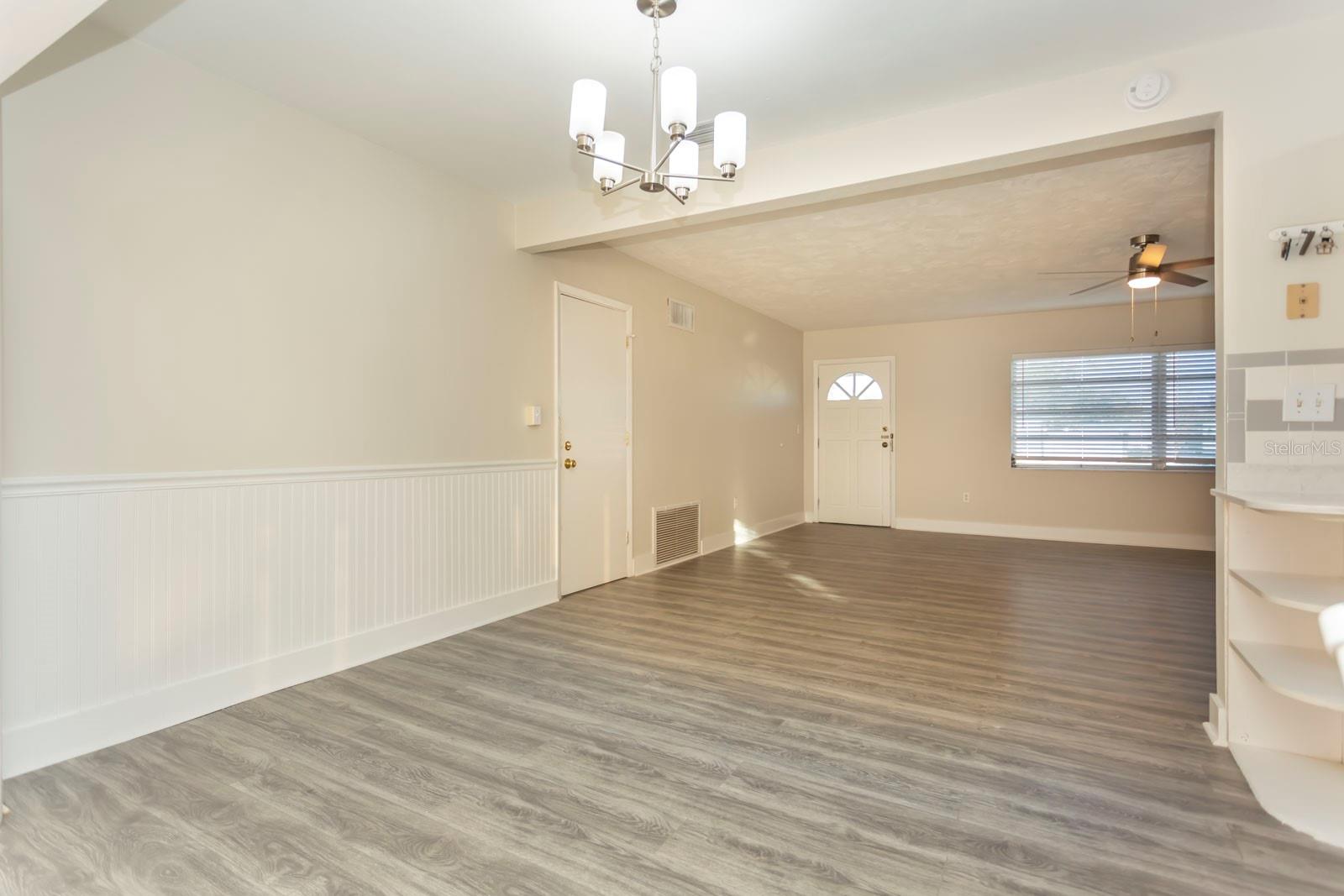 TANGELO PARK FIRST ADD - Residential