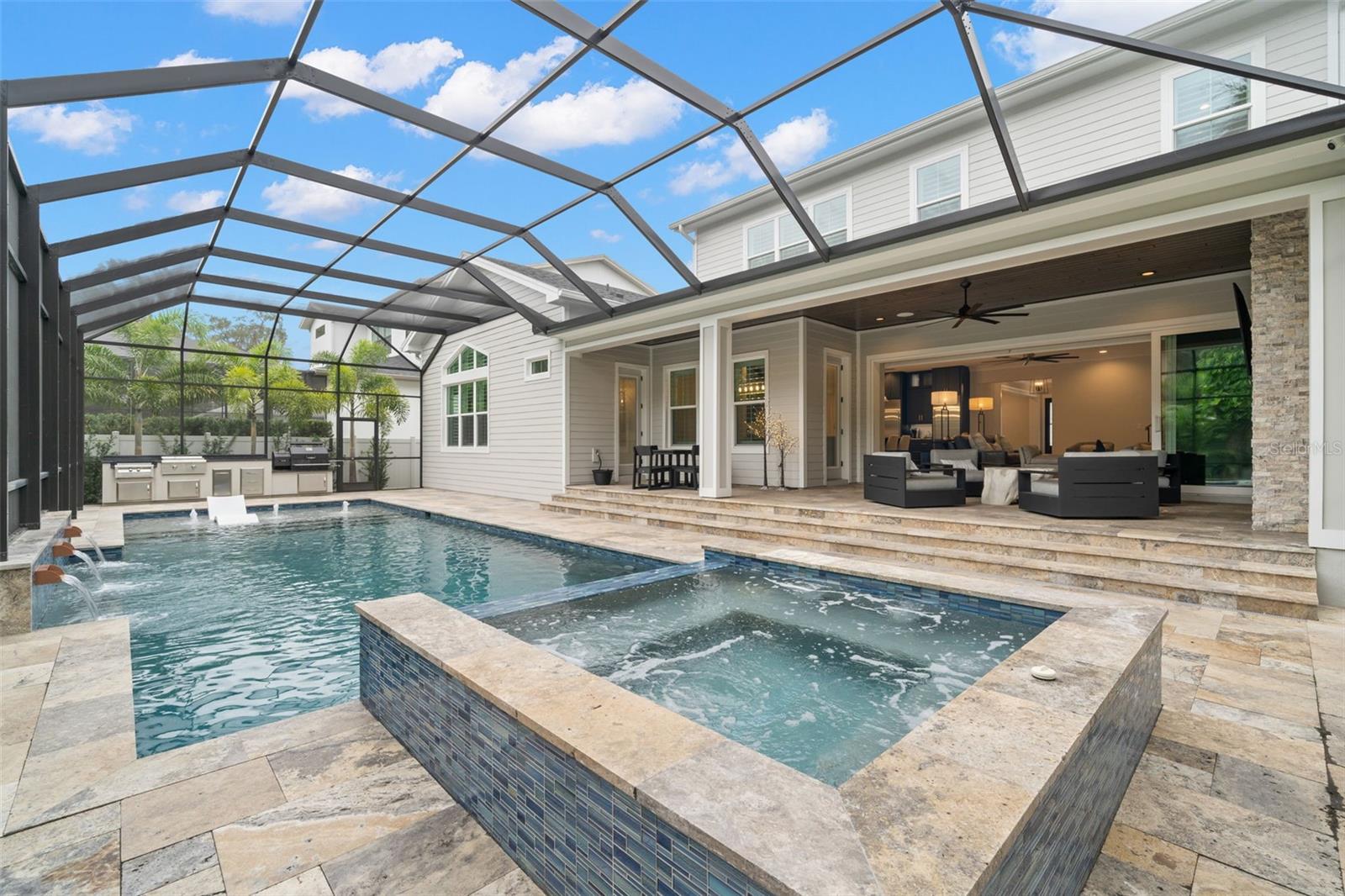 BEACH PARK - PALM PARK - Residential