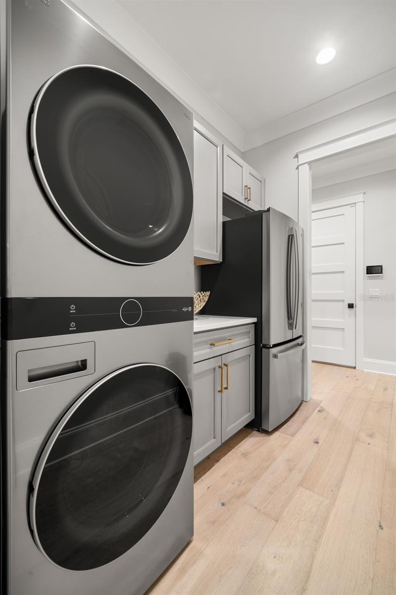 BEACH PARK - PALM PARK - Residential