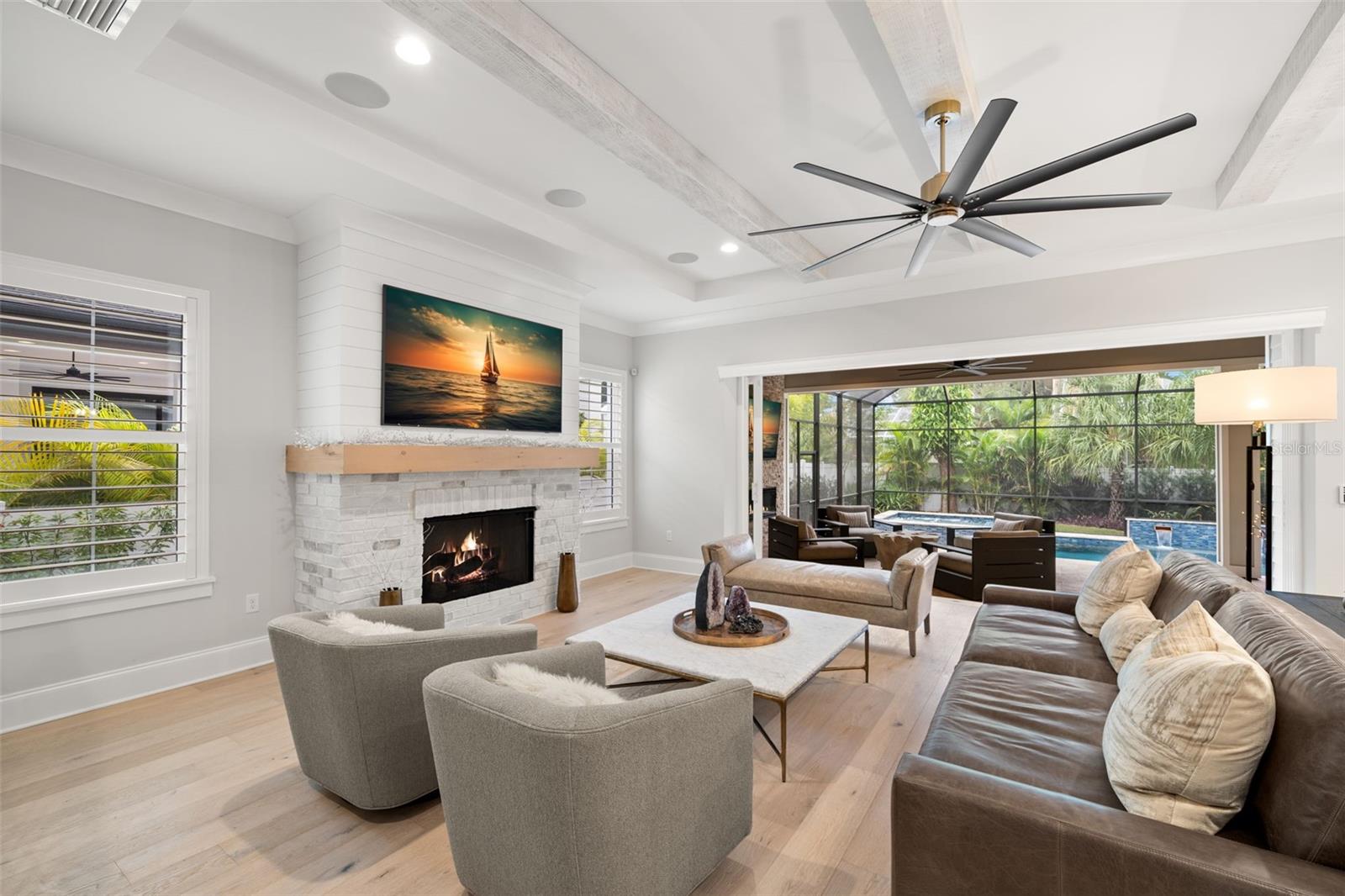 BEACH PARK - PALM PARK - Residential