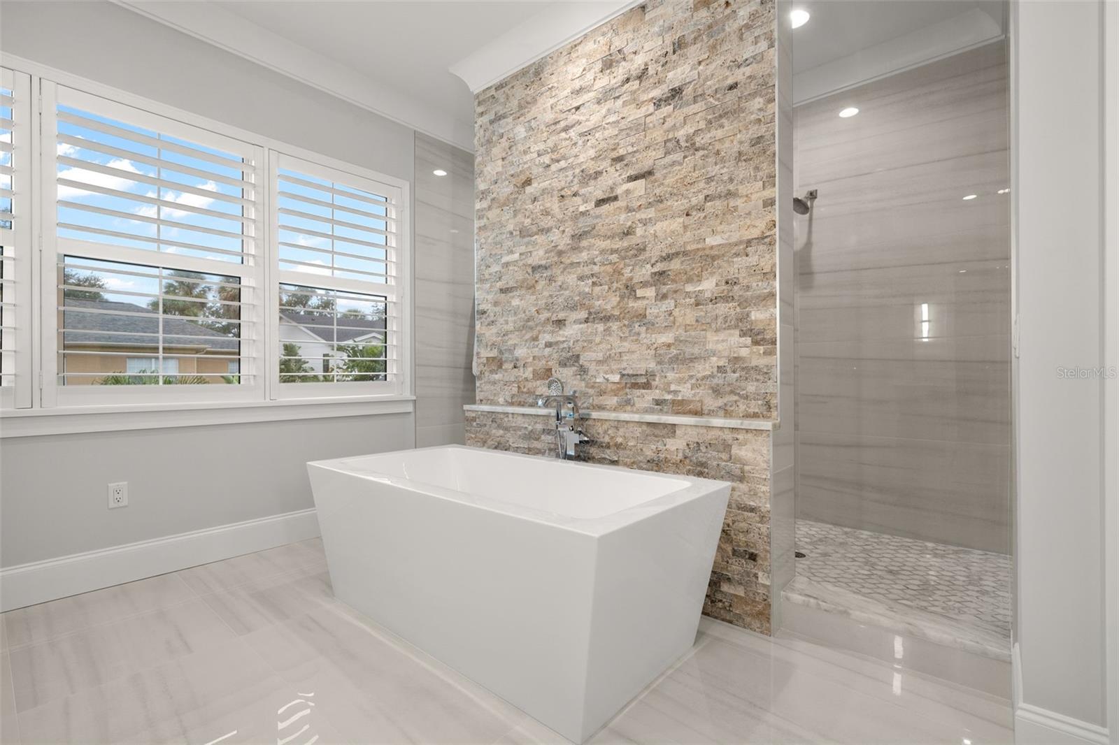 BEACH PARK - PALM PARK - Residential