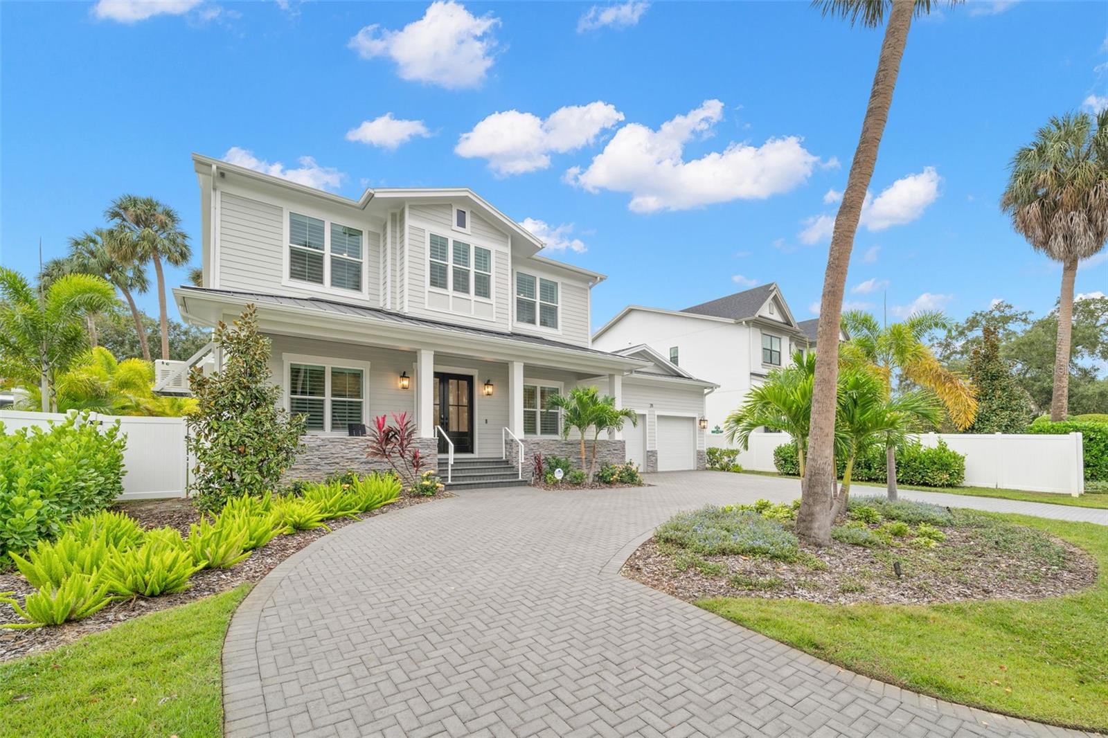 BEACH PARK - PALM PARK - Residential