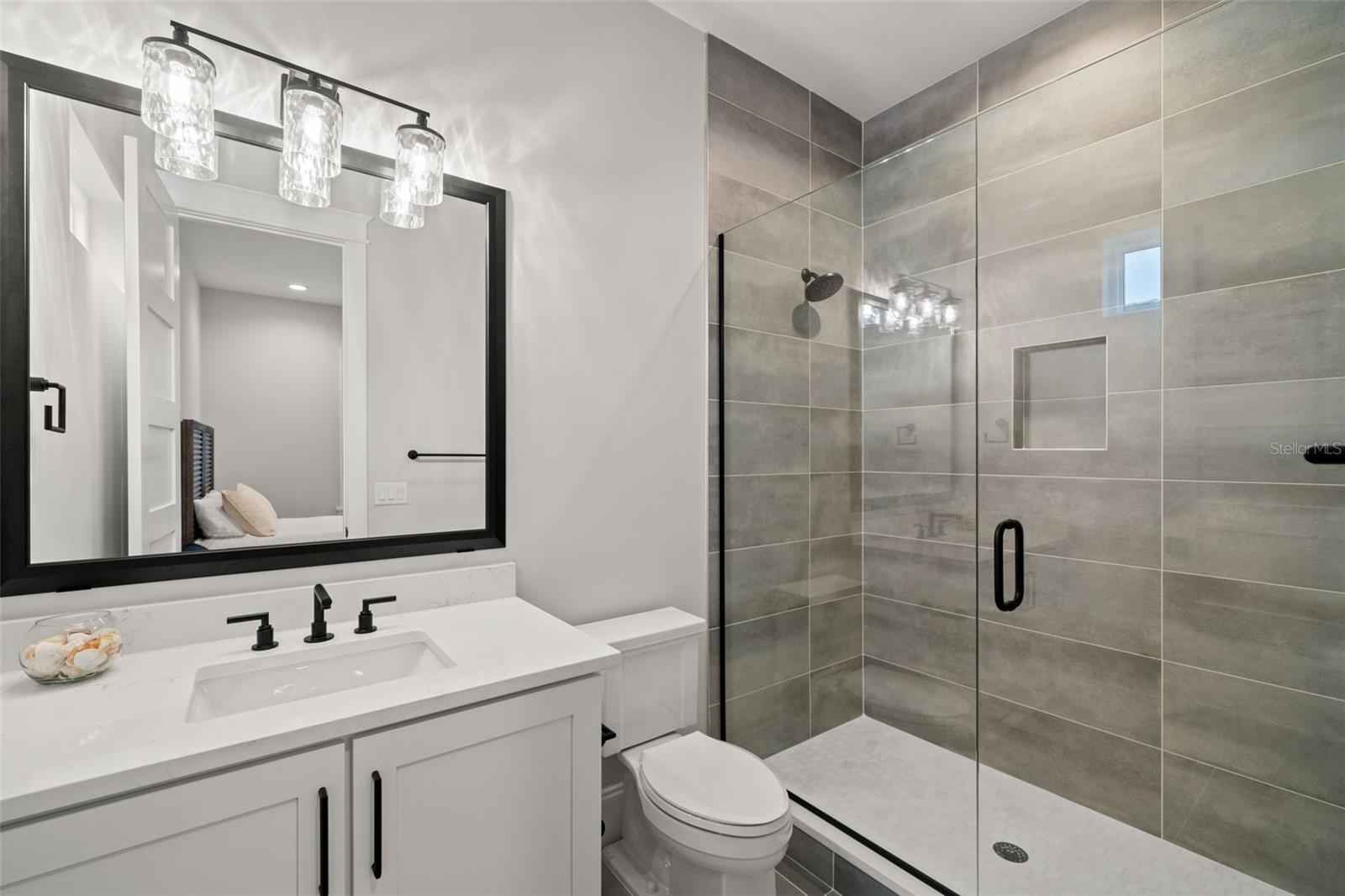 BEACH PARK - PALM PARK - Residential