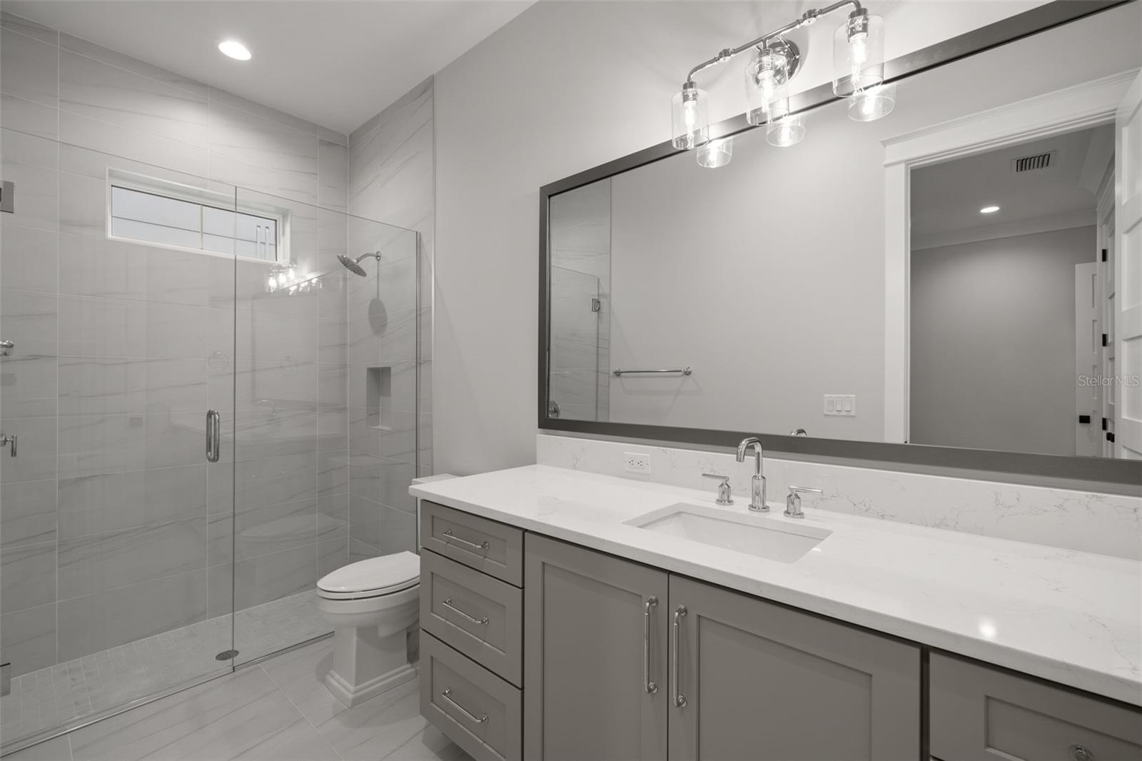 BEACH PARK - PALM PARK - Residential