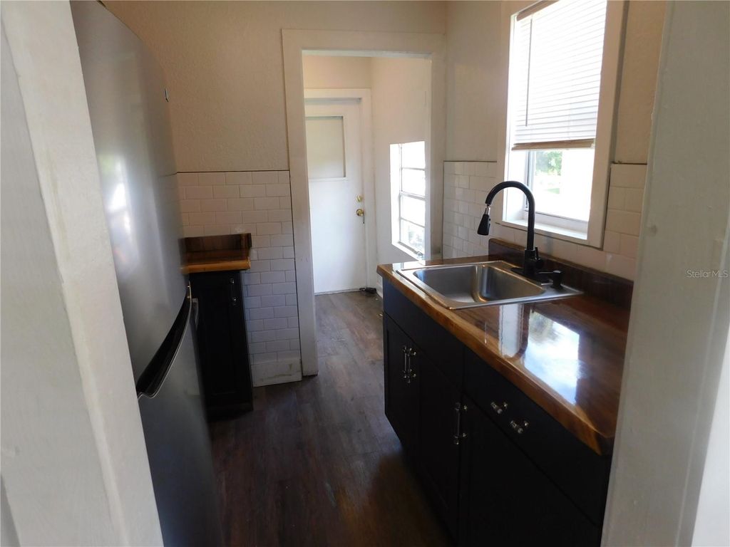 Photo of 1009 17th Street S, St Petersburg, FL 33712 (MLS # TB8415913)