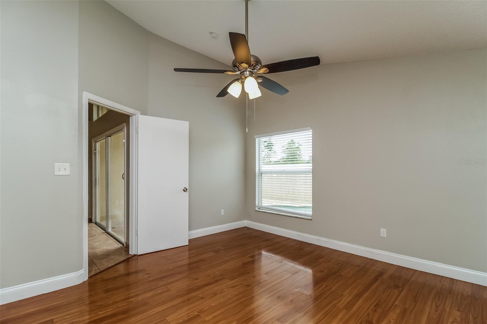 LAKEVIEW VILLAGE - Residential