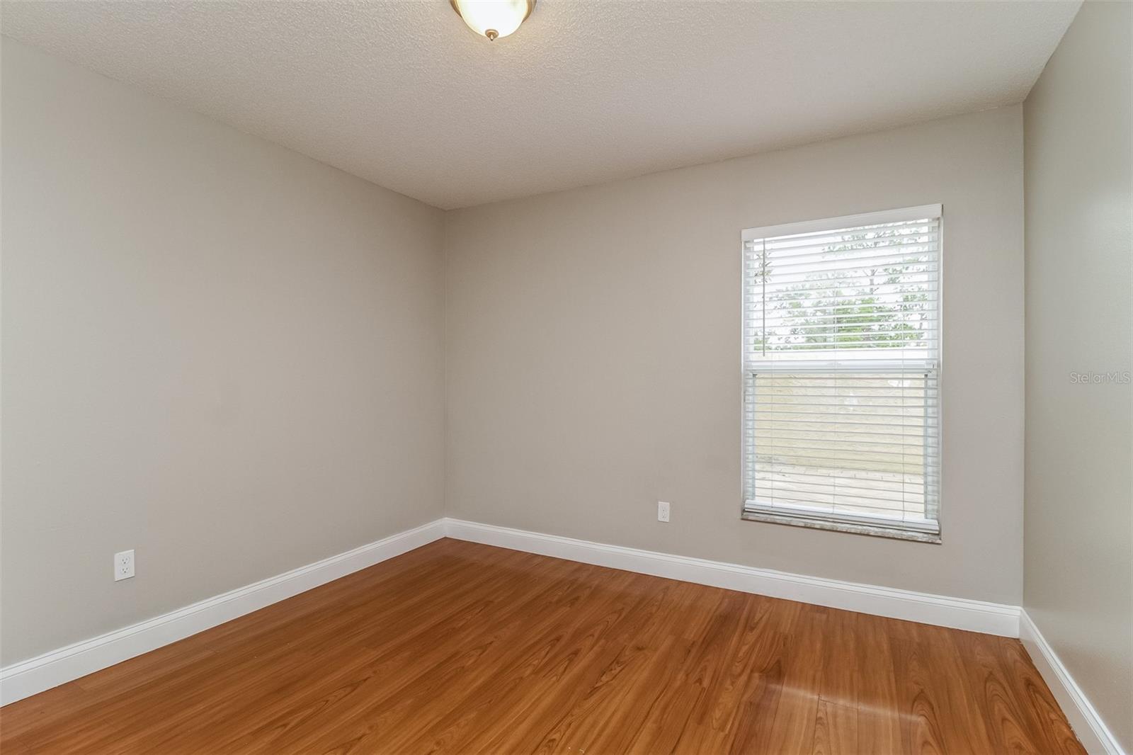 LAKEVIEW VILLAGE - Residential