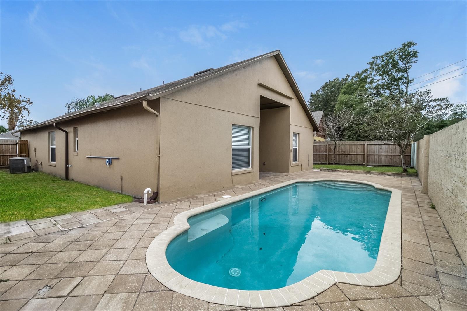 LAKEVIEW VILLAGE - Residential