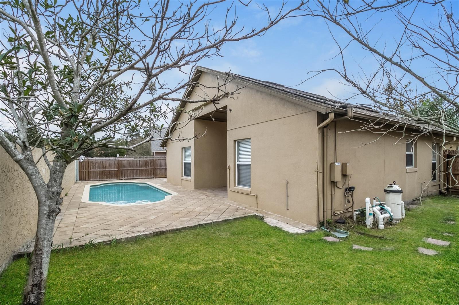 LAKEVIEW VILLAGE - Residential