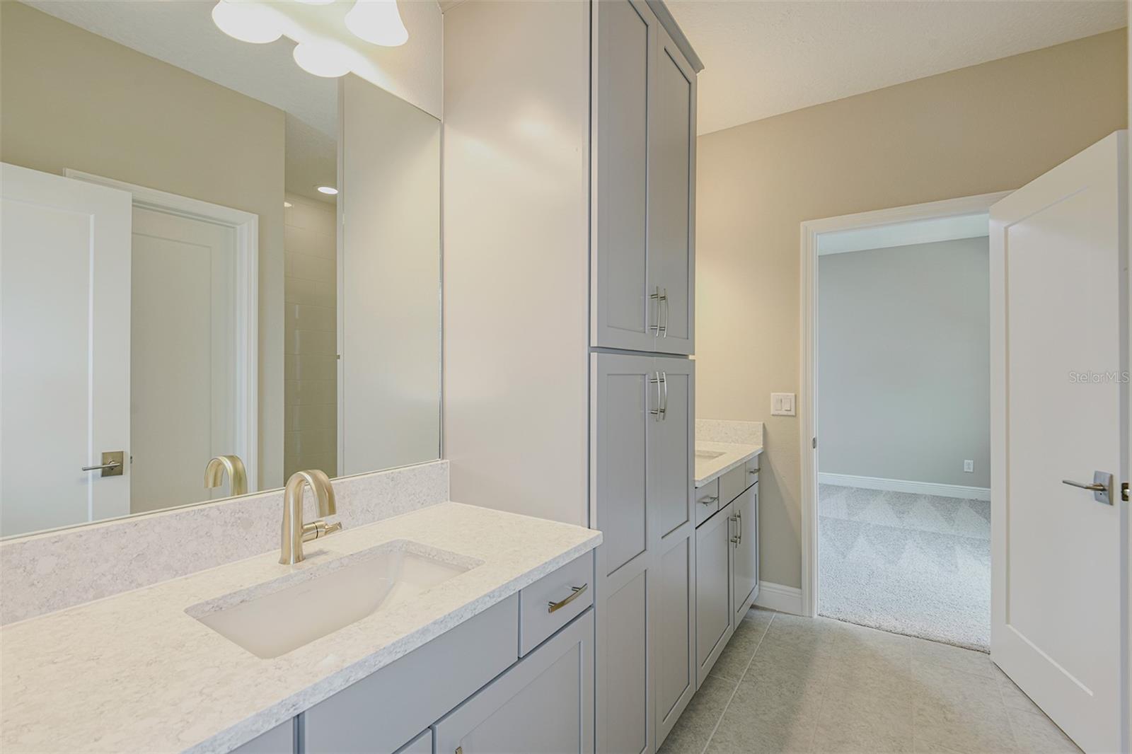 SANCTUARY - Residential