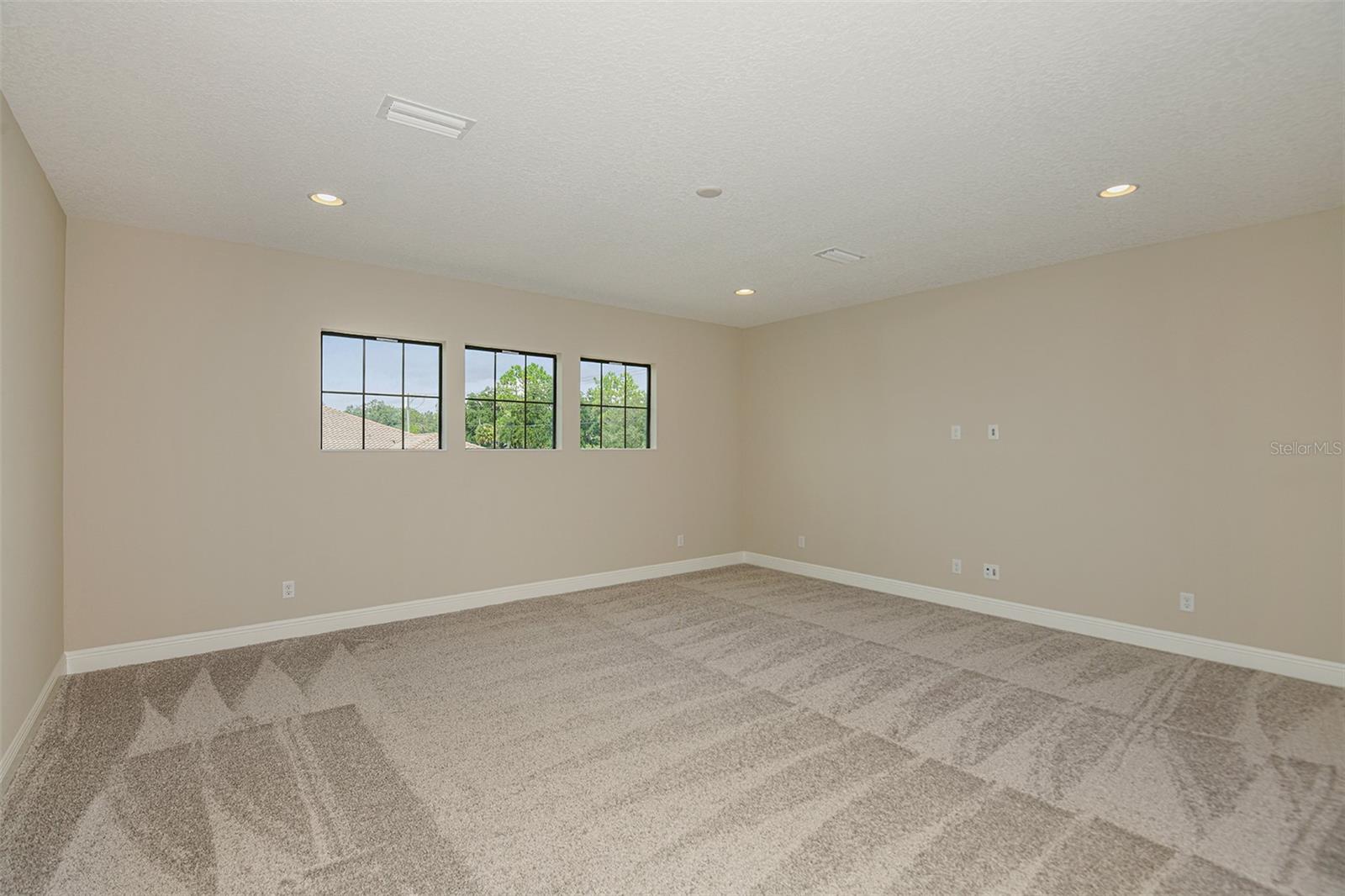 SANCTUARY - Residential