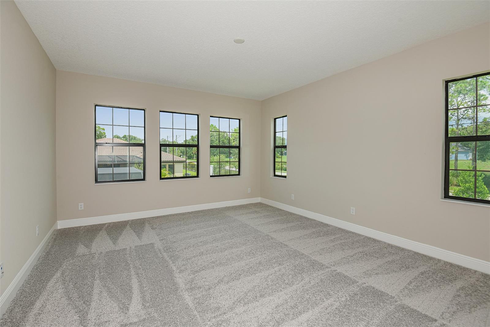 SANCTUARY - Residential