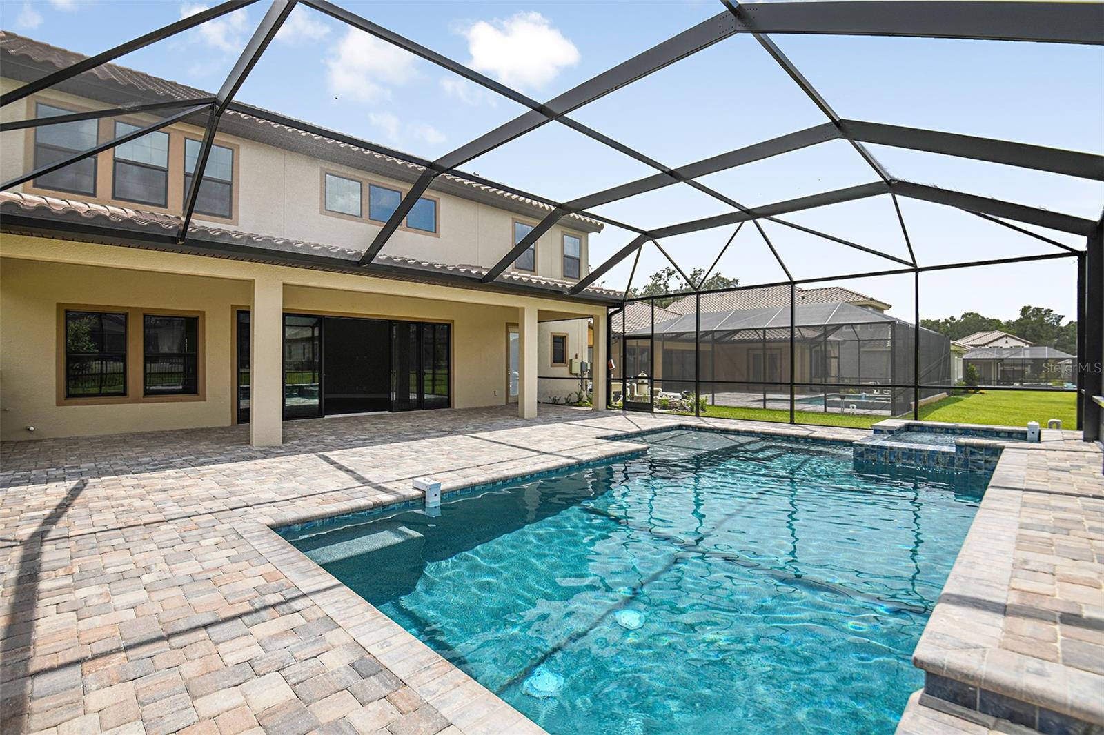 SANCTUARY - Residential