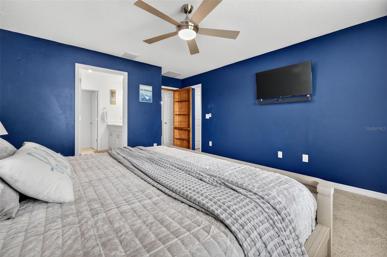 ARTISAN LAKES EAVES BEND - Residential Lease