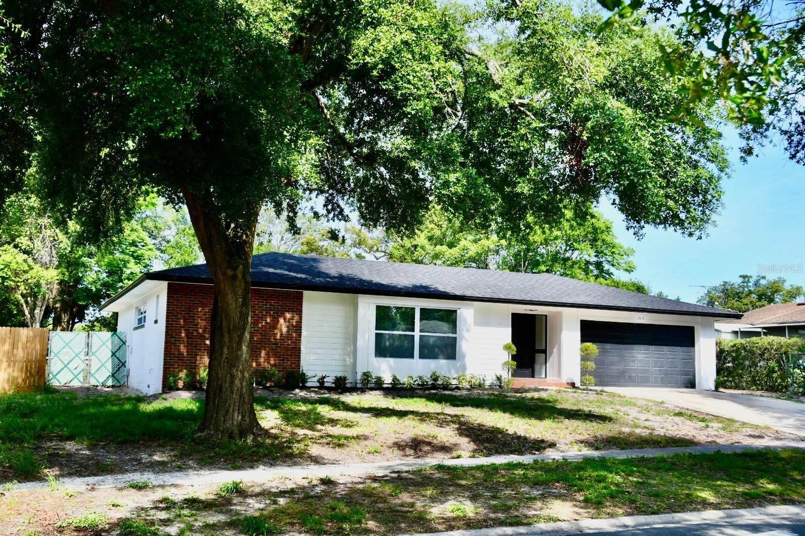 2074 DUNSFORD DRIVE