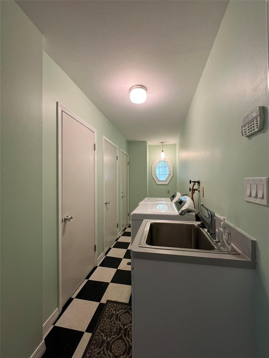 TEMPLE TERRACE ESTATES SEC 22 - Residential