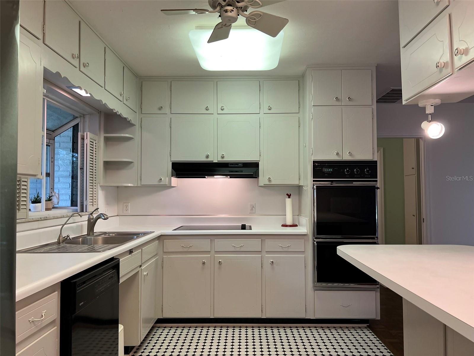 TEMPLE TERRACE ESTATES SEC 22 - Residential