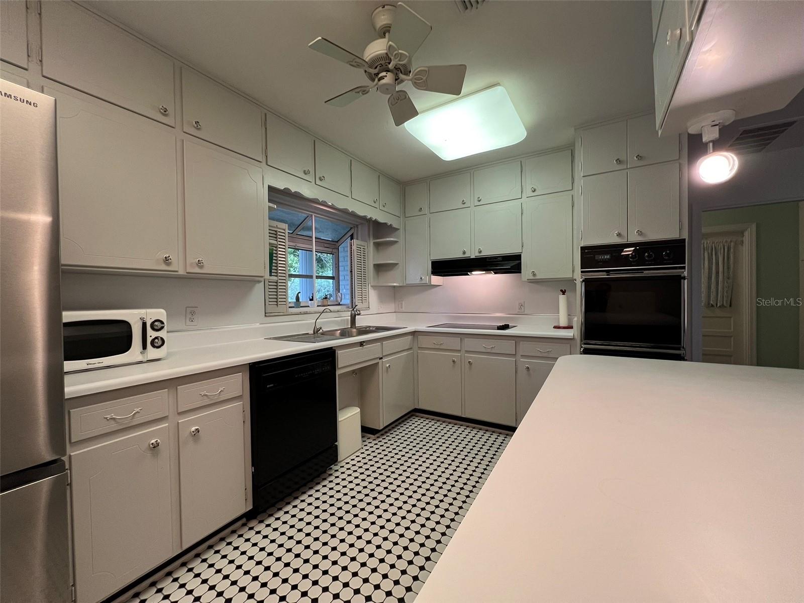 TEMPLE TERRACE ESTATES SEC 22 - Residential