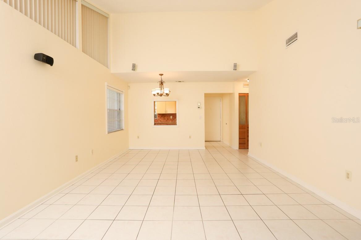 VILLAGE GARDENS PH 2 - Residential Lease