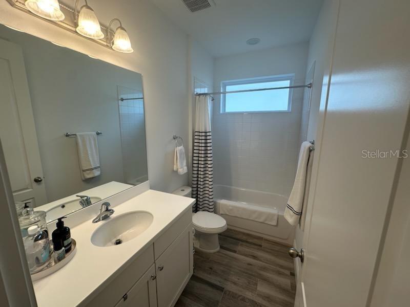 5262 ASHER COURT
