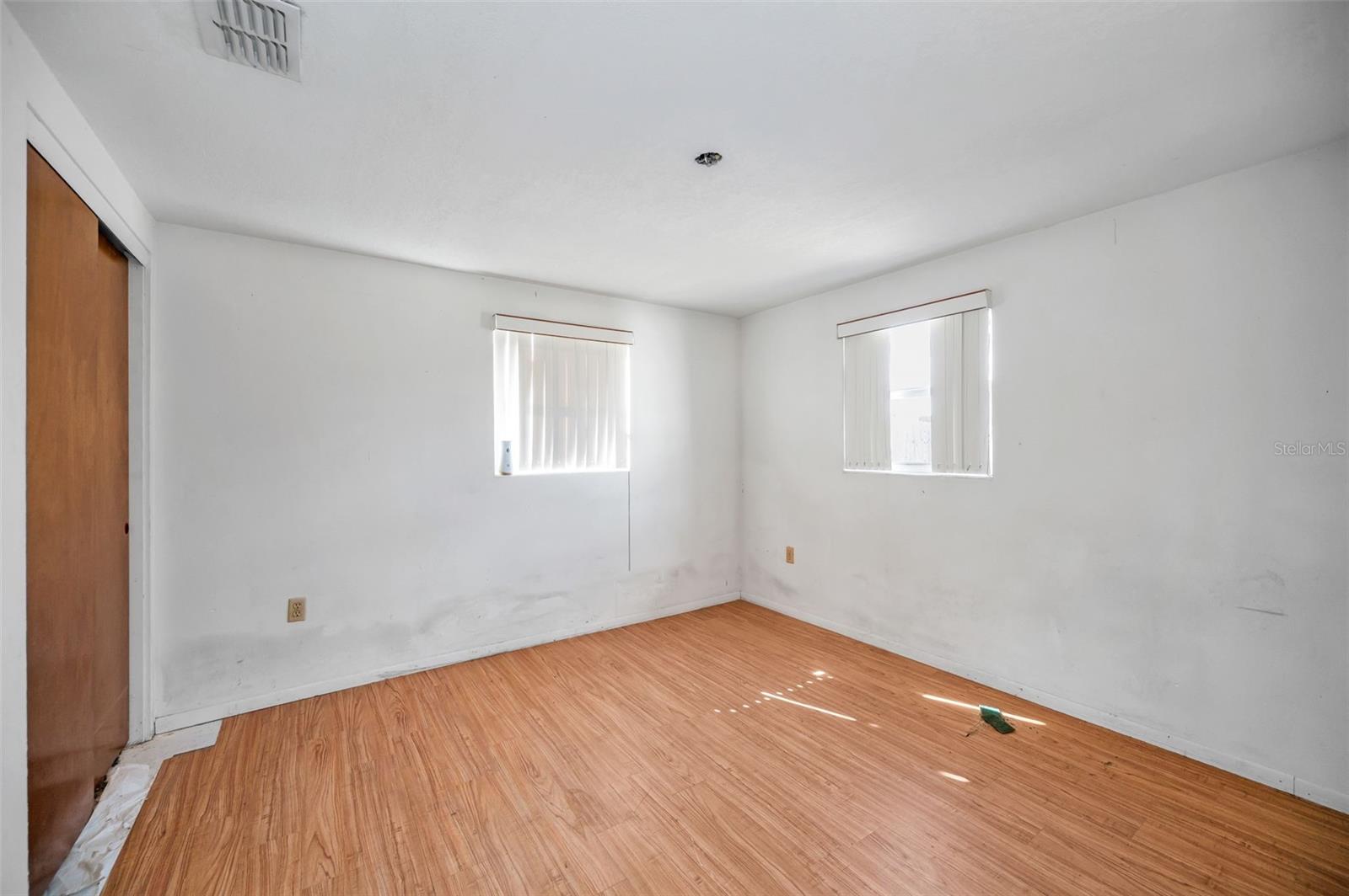 SHAMROCK HEIGHTS - Residential