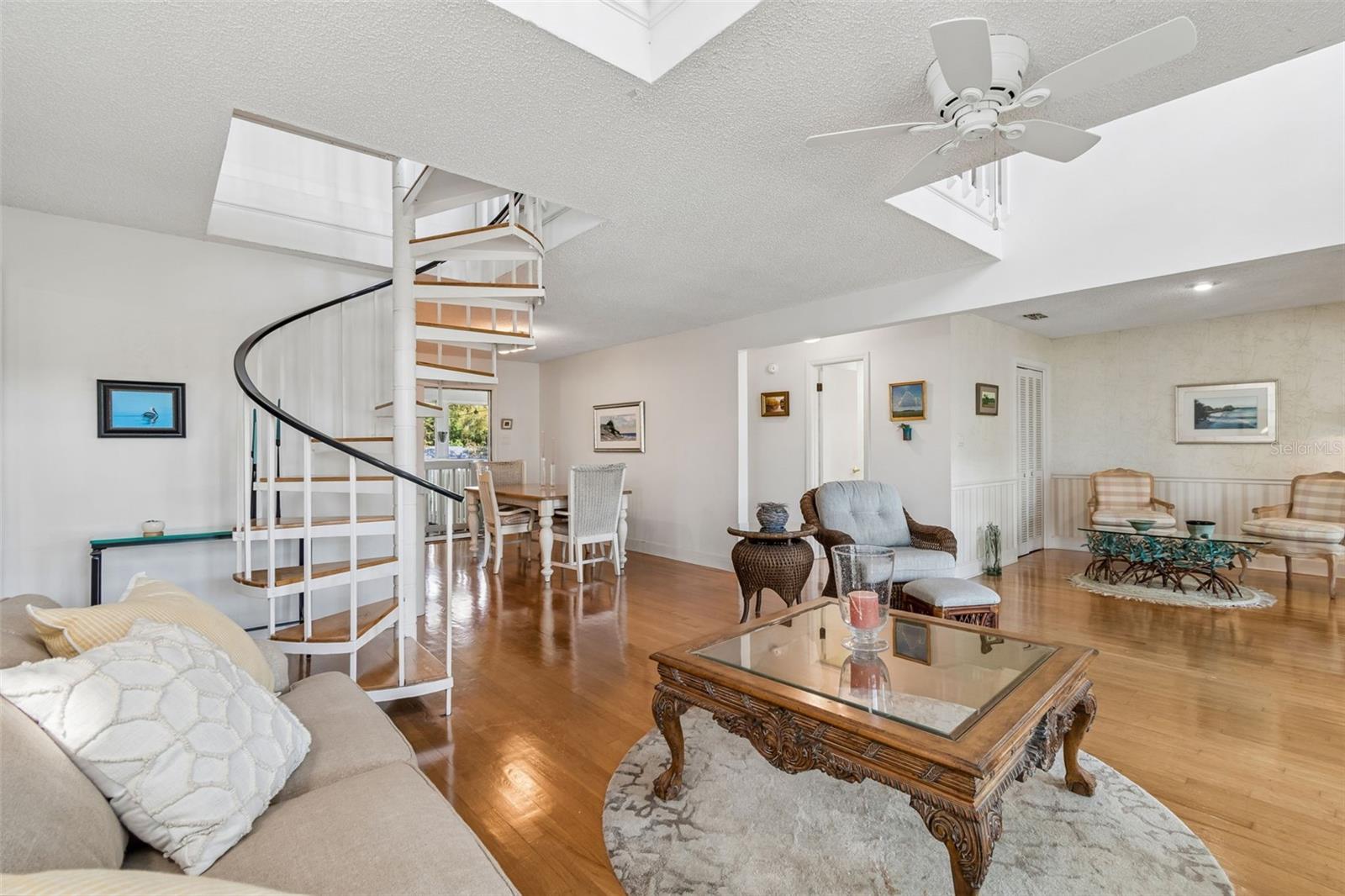 SEASIDE POINT 1ST ADD - Residential
