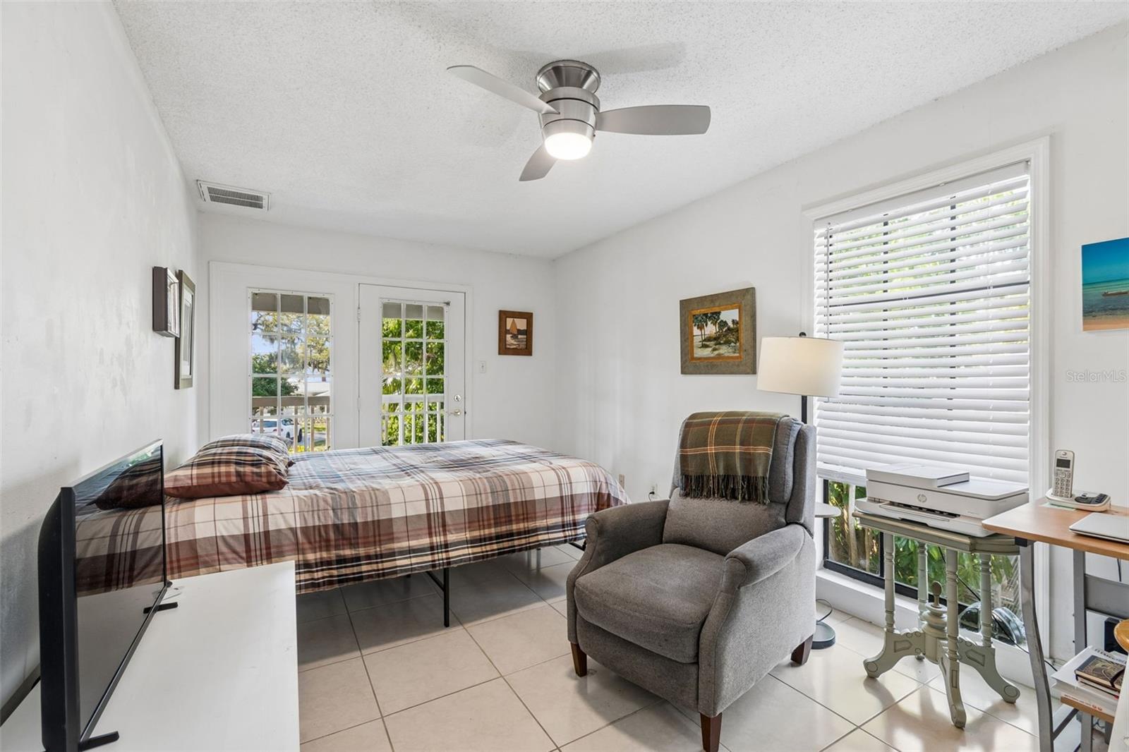 SEASIDE POINT 1ST ADD - Residential