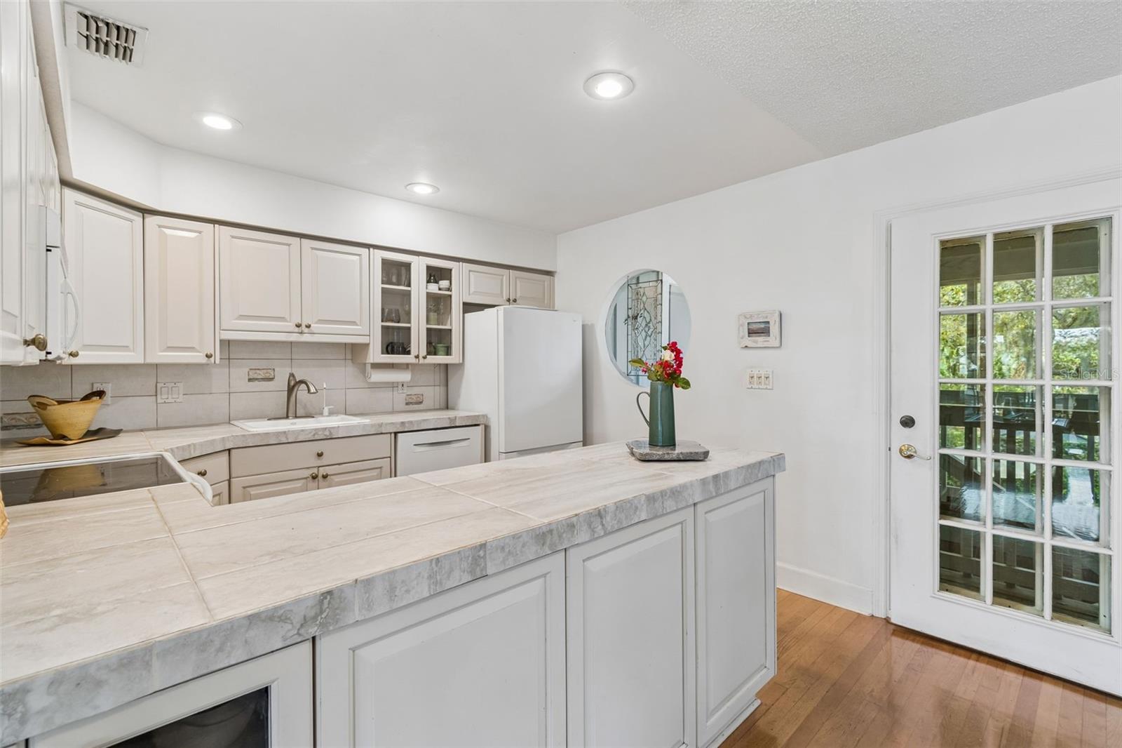SEASIDE POINT 1ST ADD - Residential
