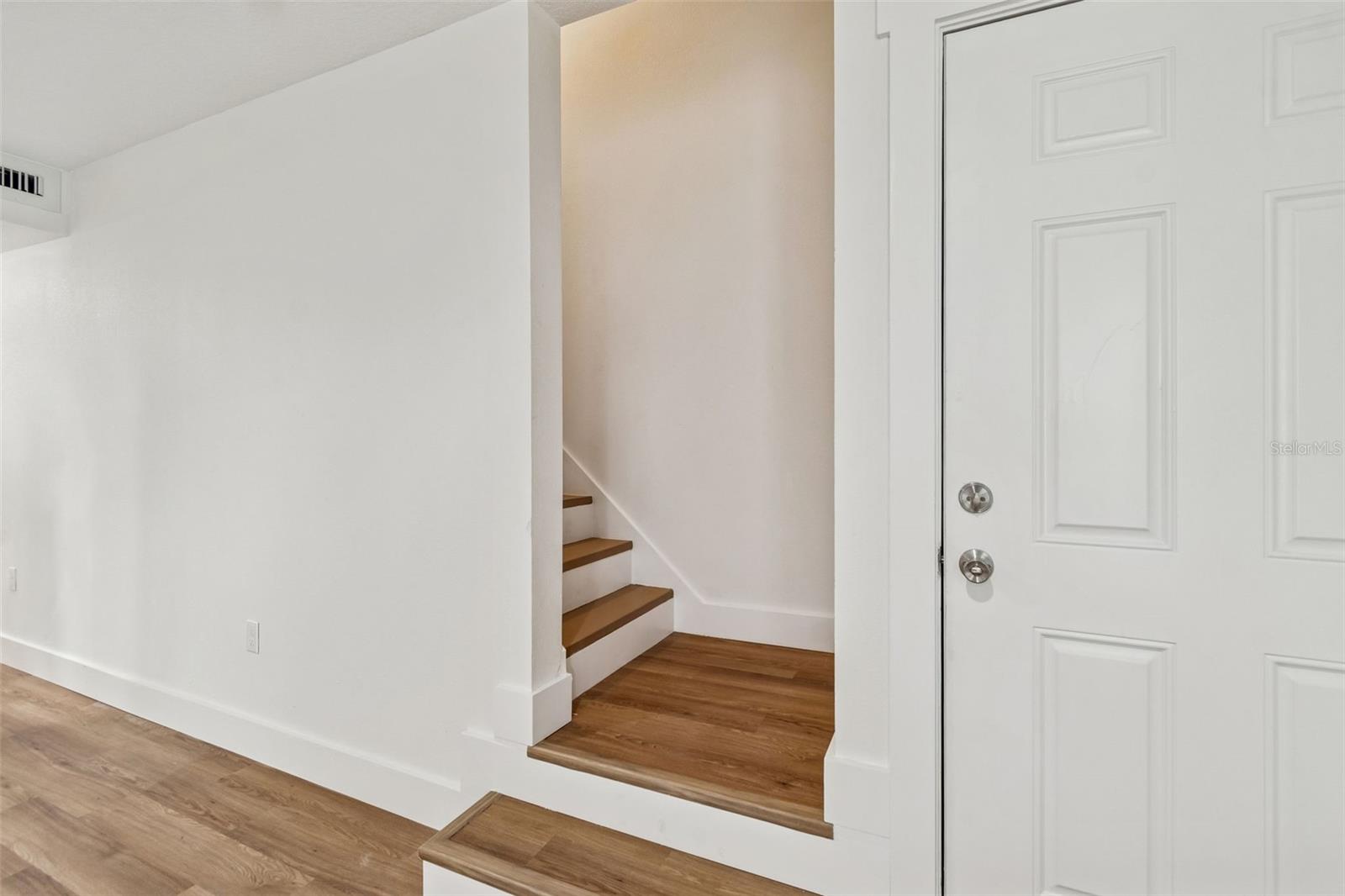 PALMS OF TARPON SPGS THE CONDO - Residential