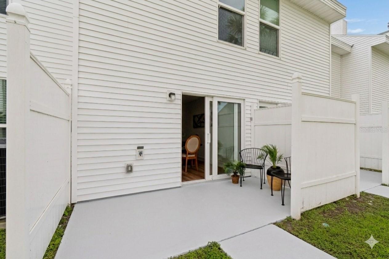 PALMS OF TARPON SPGS THE CONDO - Residential