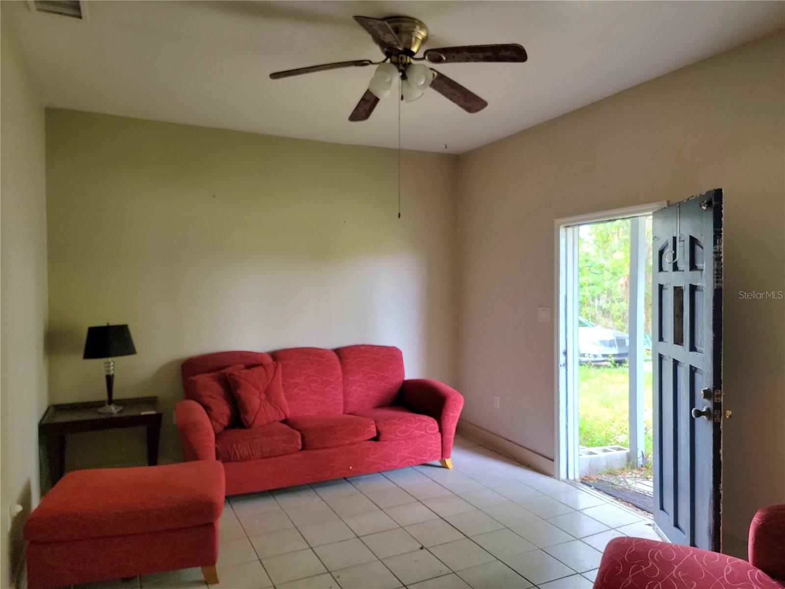 ACREAGE - Residential