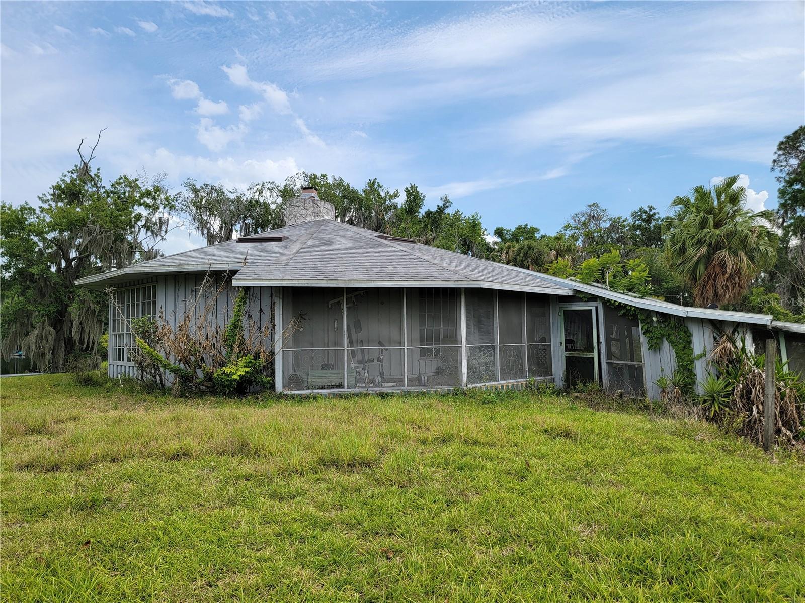 ACREAGE - Residential