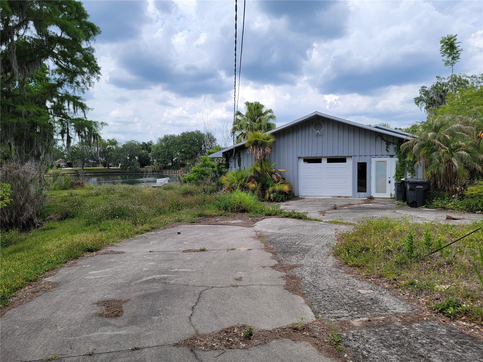 ACREAGE - Residential