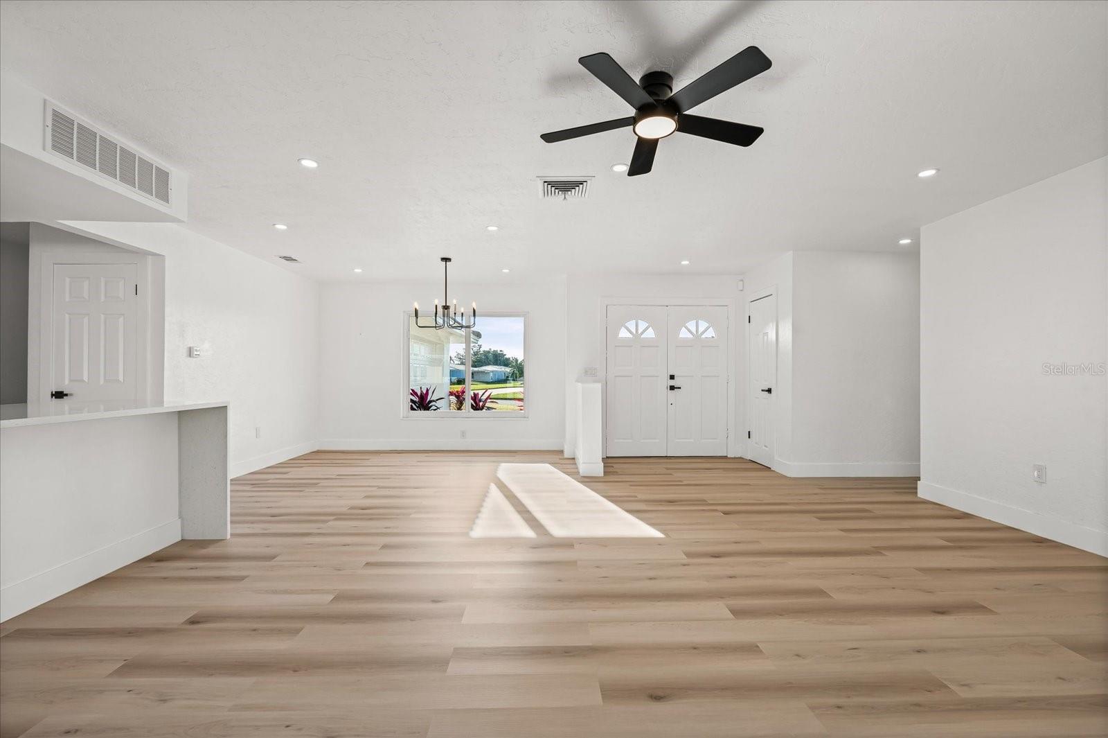 VILLAGE GREEN CLUB ESTATES - Residential