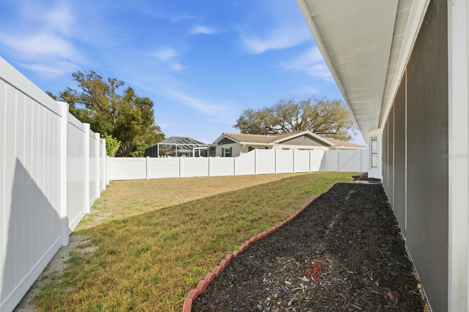 VILLAGE GREEN CLUB ESTATES - Residential