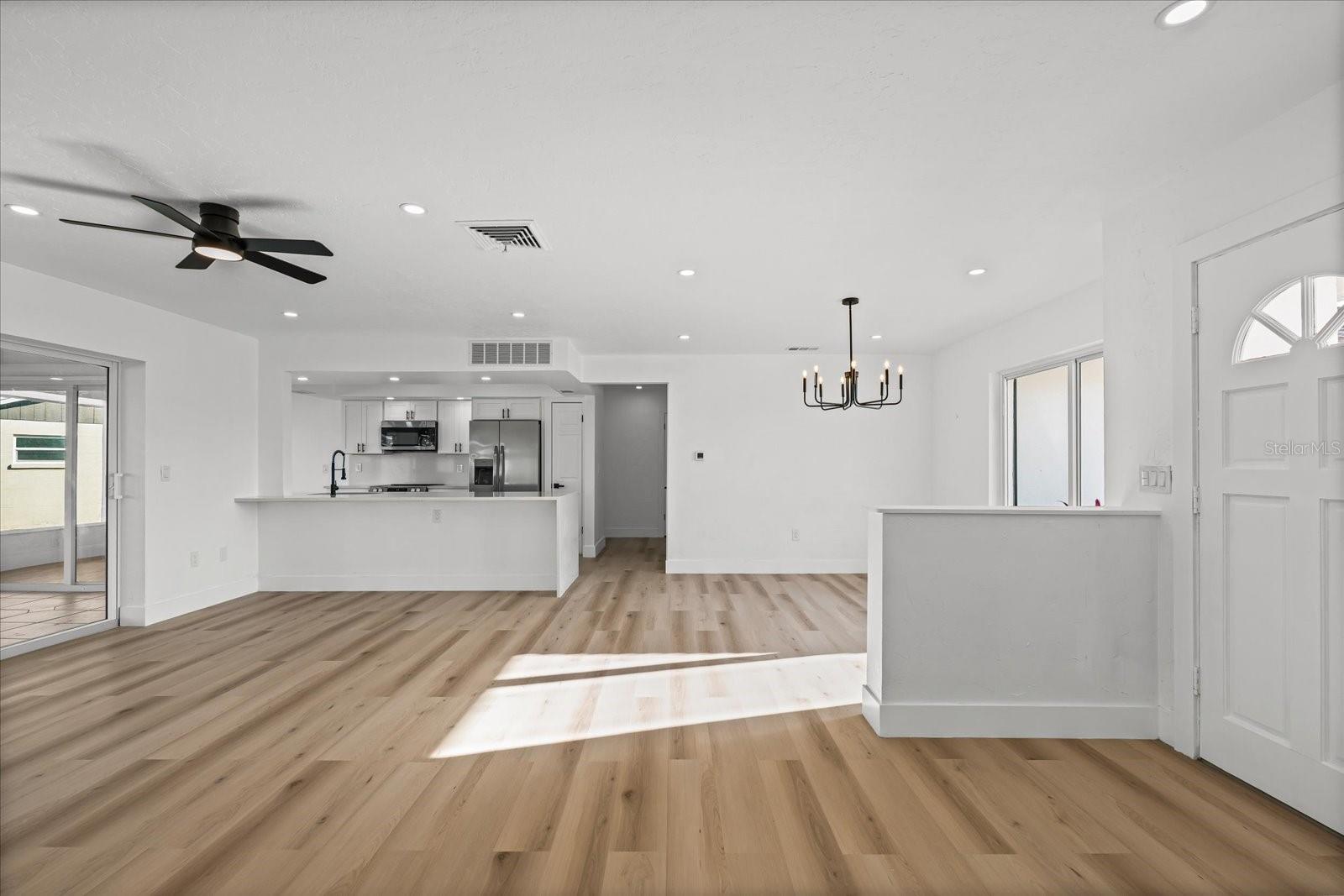 VILLAGE GREEN CLUB ESTATES - Residential