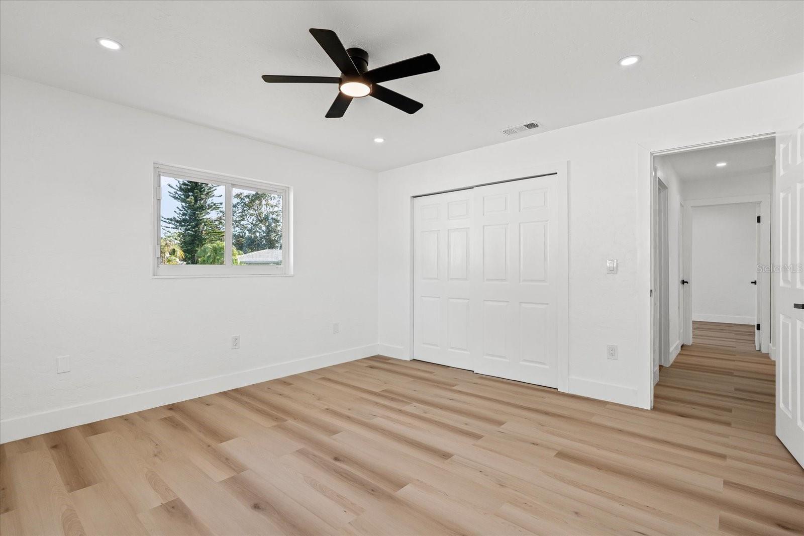 VILLAGE GREEN CLUB ESTATES - Residential