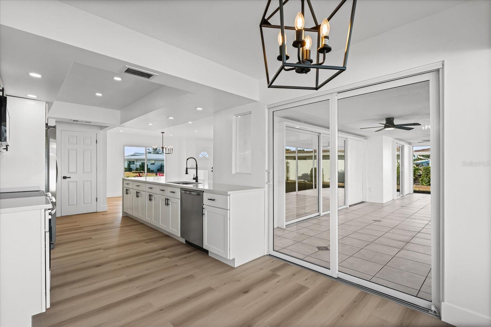 VILLAGE GREEN CLUB ESTATES - Residential