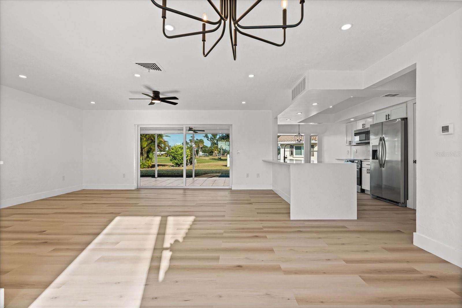 VILLAGE GREEN CLUB ESTATES - Residential