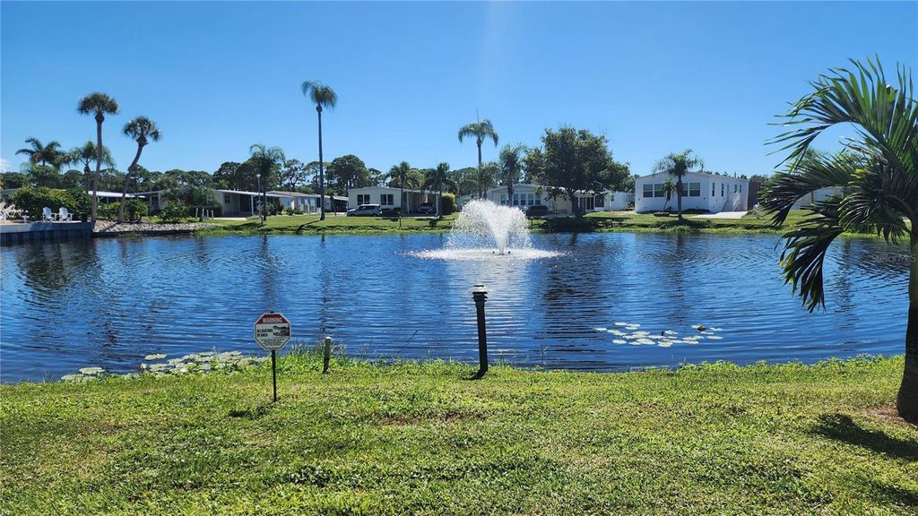 Photo of 15 N Botany Bay Circle, Englewood, FL 34223 (MLS # A4667528)