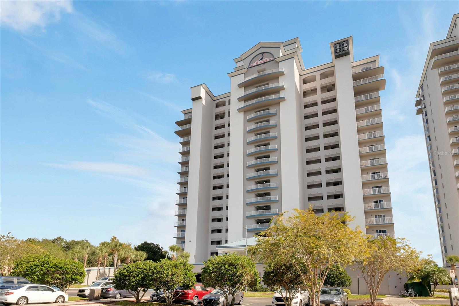BLUE HERON BEACH RESIDENCE TOWER I - Residential