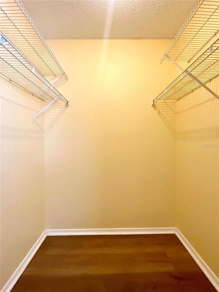 WINDTREE GARDENS CONDO PH 02 - Residential Lease