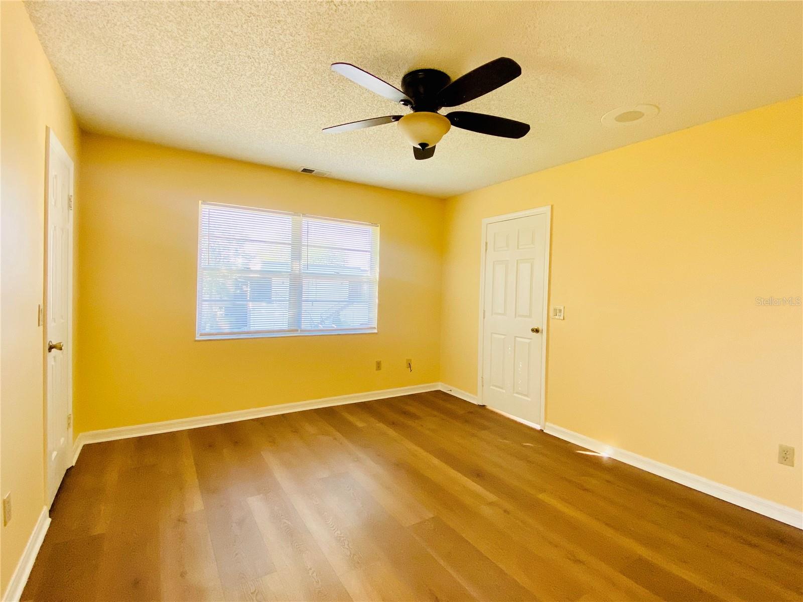 WINDTREE GARDENS CONDO PH 02 - Residential Lease