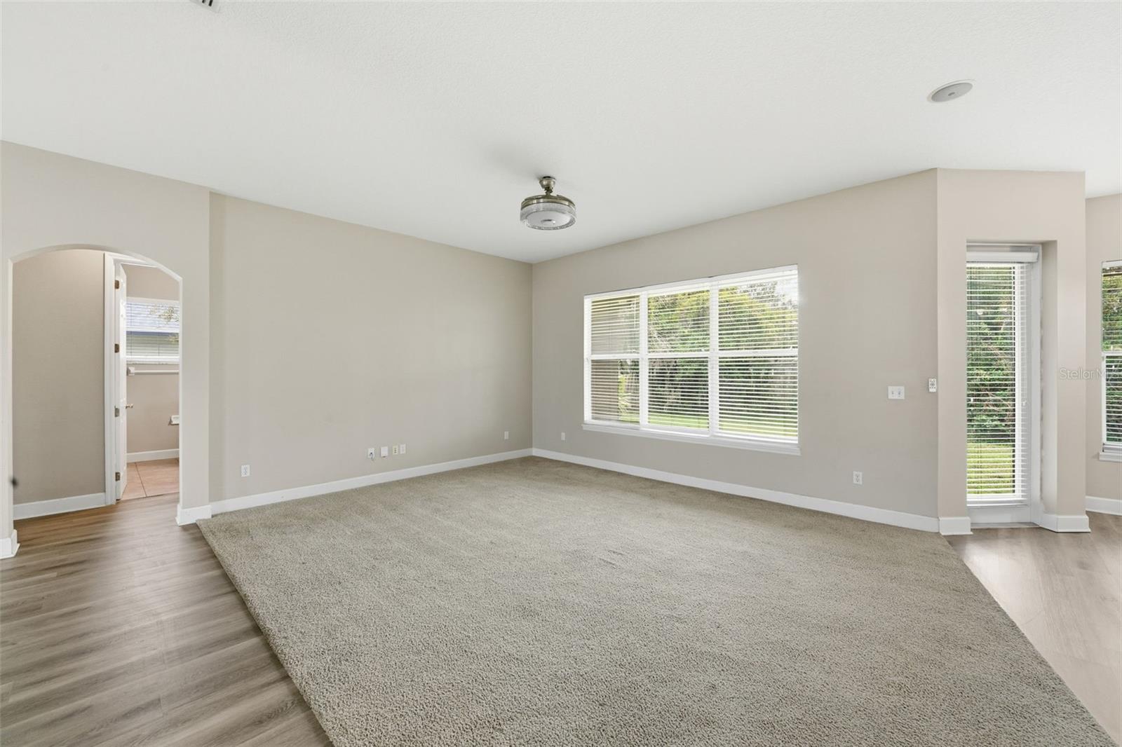 HIDDEN OAKS AT SPRUCE CREEK - Residential