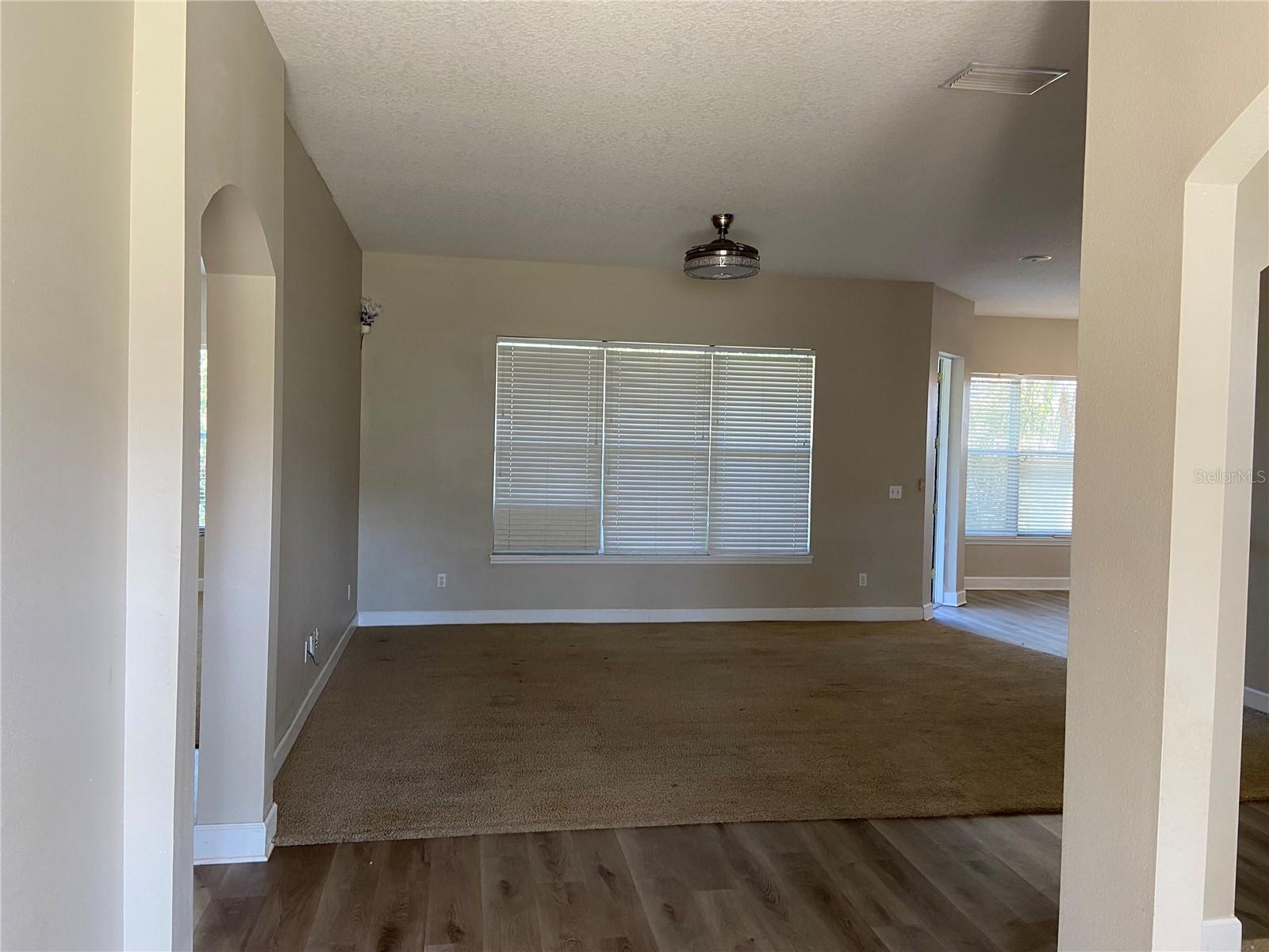 HIDDEN OAKS AT SPRUCE CREEK - Residential