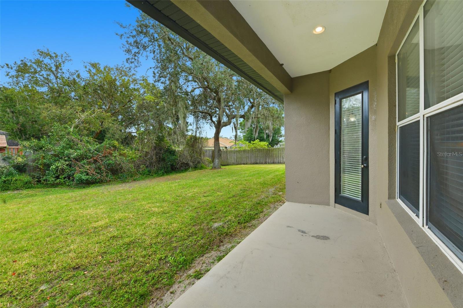 HIDDEN OAKS AT SPRUCE CREEK - Residential